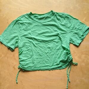 Universal Thread Green Crewneck Tee